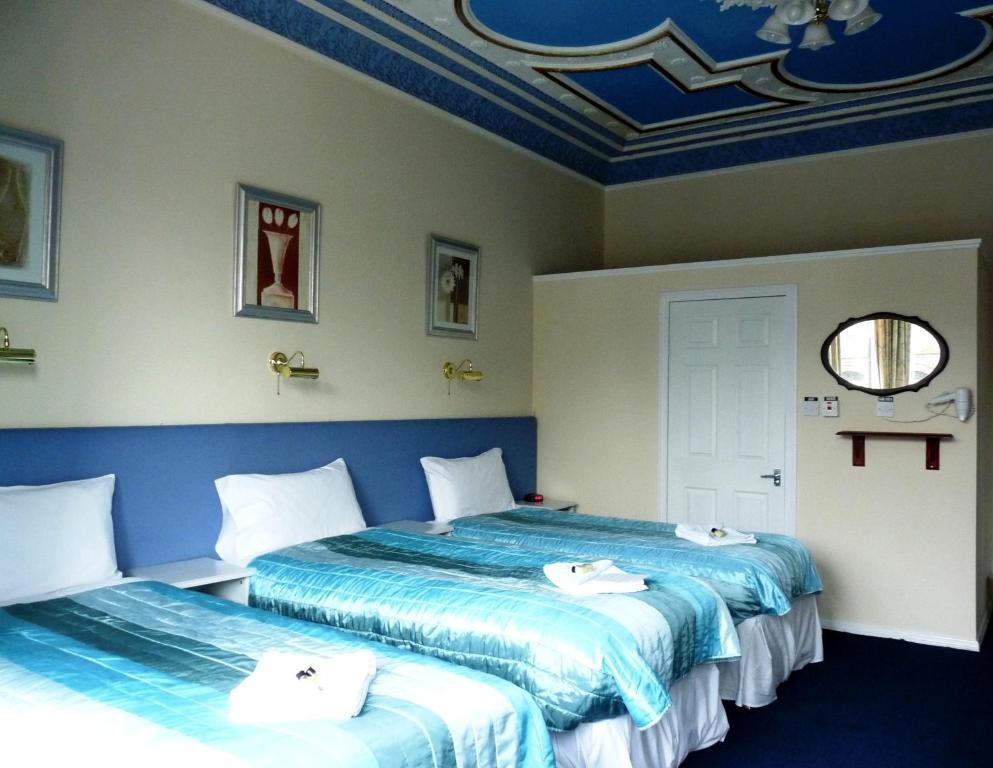 Alba Hills Guest House EDI Pokoj fotografie